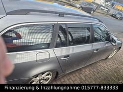 Grau Gebraucht 2010 BMW 520 Sport Line Kombi | 4.900 € (Superpreis)