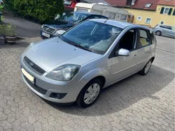 Silber Gebraucht 2008 Ford Fiesta Kleinwagen | 1.300 €