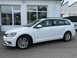 Weiß Gebraucht 2018 VW Golf VII Kombi | 9.990 € (Superpreis)