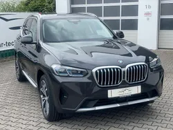 Grau Gebraucht 2024 BMW X3 Sport Line SUV | 51.450 € (Superpreis)
