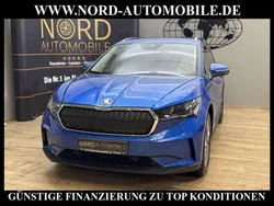 Raceblau metallic (metallic) Gebraucht 2021 Skoda Enyaq iV Loft SUV | 25.999 € (Guter Preis)