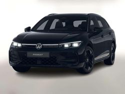 Grenadillschwarz metallic Neu 2025 VW Passat R-line Kombi | 50.010 € (Guter Preis)