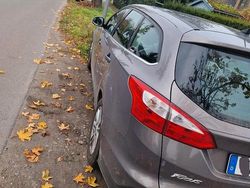 Braun Gebraucht 2013 Ford Focus Titanium Kombi | 7.500 € (Teuer)