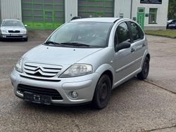 Grau Gebraucht 2008 Citroën C3 Comfort Kleinwagen | 1.200 € (Fairer Preis)