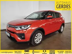 Orange Gebraucht 2020 Ssangyong Tivoli SUV | 13.990 € (Fairer Preis)