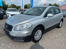 Silber Gebraucht 2014 Suzuki SX4 S-Cross Club SUV | 11.390 € (Fairer Preis)