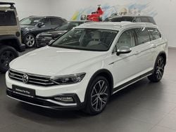 Pure white Gebraucht 2020 VW Passat Alltrack Kombi | 25.880 € (Guter Preis)