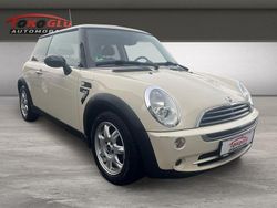 Weiss Gebraucht 2006 Mini ONE Kleinwagen | 4.490 € (Etwas zu teuer)