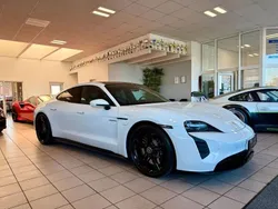 Weiß Gebraucht 2022 Porsche Taycan GTS Limousine | 69.850 € (Superpreis)