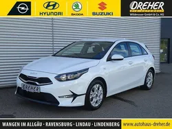 Weiß Gebraucht 2024 Kia Ceed Limousine | 20.990 € (Superpreis)