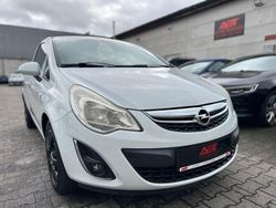 Weiß Gebraucht 2011 Opel Corsa Kleinwagen | 4.299 € (Etwas zu teuer)