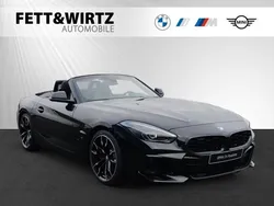 Schwarz Gebraucht 2024 BMW Z4 M Sport Cabrio | 61.990 € (Teuer)