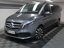 Grau Gebraucht 2022 Mercedes V300 Van / Kleinbus | 47.999 € (Superpreis)