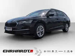 Schwarz Gebraucht 2024 Skoda Octavia Selection Kombi | 33.990 € (Fairer Preis)