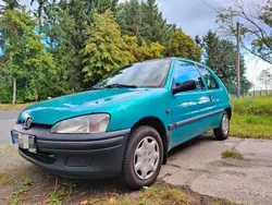 Grün Gebraucht 1998 Peugeot 106 Kleinwagen | 1.450 € (Fairer Preis)