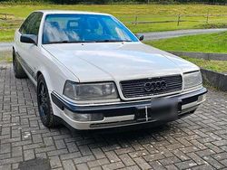 Weiß Gebraucht 2025 Audi V8 Limousine | 9.500 €
