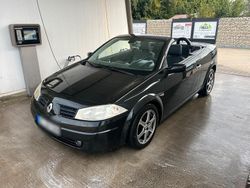 Braun Gebraucht 2005 Renault Mégane Cabriolet Cabrio | 990 € (Guter Preis)
