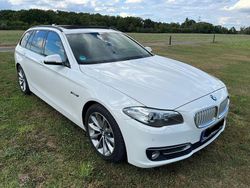 Weiß Gebraucht 2014 BMW 520 Kombi | 8.500 € (Guter Preis)