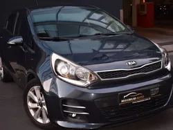 Blau Gebraucht 2016 Kia Rio DREAM-TEAM Edition Kleinwagen | 8.900 € (Etwas zu teuer)