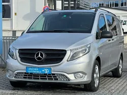 Silber Gebraucht 2015 Mercedes Vito Van / Kleinbus | 21.590 € (Fairer Preis)