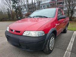 Rot Gebraucht 2005 Fiat Strada Abholung | 1.950 €