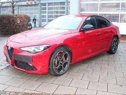 Rot Gebraucht 2023 Alfa Romeo Giulia Competizione Limousine | 33.900 € (Guter Preis)