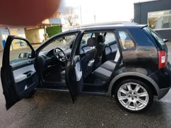 Schwarz Gebraucht 2005 VW Polo Cross Kleinwagen | 2.999 € (Fairer Preis)