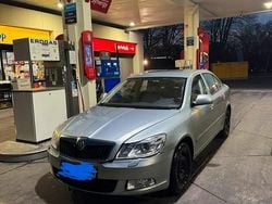 Blau Gebraucht 2011 Skoda Octavia Limousine | 4.000 € (Superpreis)