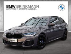 Grau Gebraucht 2022 BMW 530e M Sport Kombi | 35.660 € (Etwas zu teuer)