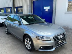 Grau Gebraucht 2010 Audi A4 Attraction Kombi | 3.990 € (Superpreis)