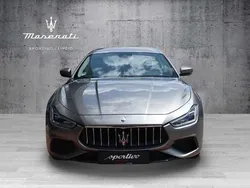 Grau Gebraucht 2020 Maserati Ghibli Coupé | 51.111 € (Teuer)