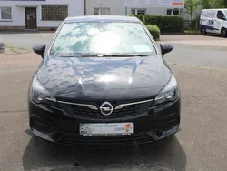 Schwarz Gebraucht 2020 Opel Astra Limousine | 14.980 € (Fairer Preis)