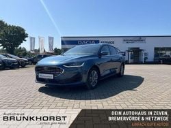 Blau (chrome blue) Gebraucht 2024 Ford Focus Titanium X Kombi | 22.490 € (Guter Preis)