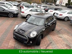 Schwarz Gebraucht 2015 Mini Cooper Kleinwagen | 15.690 €