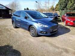 Blau Gebraucht 2019 Ford S-MAX Titanium Van / Kleinbus | 15.490 € (Superpreis)