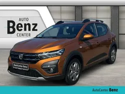 Orange Gebraucht 2021 Dacia Sandero Comfort Kleinwagen | 12.390 € (Guter Preis)