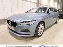 Blau Gebraucht 2020 Volvo V90 Momentum Kombi | 16.214 € (Superpreis)