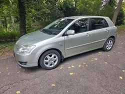 Silber Gebraucht 2004 Toyota Corolla Limousine | 5.490 € (Teuer)