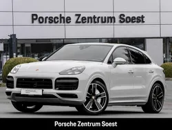 Grau Gebraucht 2022 Porsche Cayenne Turbo SUV | 109.997 €