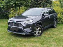 Grau Gebraucht 2021 Toyota RAV4 Hybrid Limited SUV | 28.500 € (Superpreis)