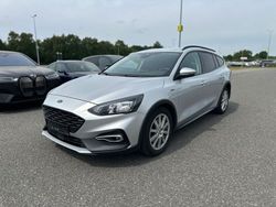 Silber Gebraucht 2019 Ford Focus Active Limousine | 19.635 €