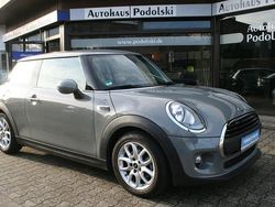Grau Gebraucht 2017 Mini ONE Kleinwagen | 12.990 € (Fairer Preis)
