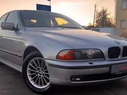 Grau Gebraucht 2000 BMW 523 Limousine | 2.999 € (Etwas zu teuer)