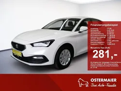 Weiss Gebraucht 2022 Seat Leon Reference Limousine | 16.980 € (Superpreis)