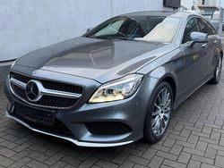 Grau Gebraucht 2018 Mercedes CLS220 Shooting Brake AMG line Kombi | 23.900 €