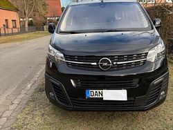 Schwarz Gebraucht 2022 Opel Vivaro Van / Kleinbus | 18.500 € (Fairer Preis)