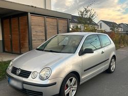 Silber Gebraucht 2004 VW Polo Kleinwagen | 1.999 € (Fairer Preis)