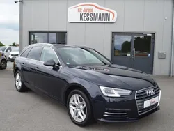 Blau Gebraucht 2018 Audi A4 Sport Kombi | 17.500 € (Guter Preis)