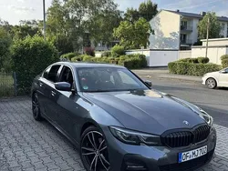 Grau Gebraucht 2021 BMW 320 M Sport Limousine | 35.500 € (Etwas zu teuer)