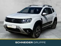 Weiss Gebraucht 2021 Dacia Duster Prestige SUV | 19.990 € (Guter Preis)